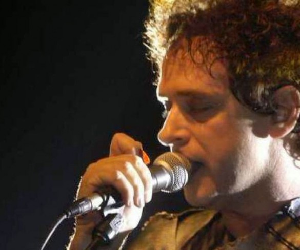 Gustavo Cerati: Disco póstumo de grandes éxitos