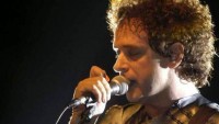 Gustavo Cerati: Disco póstumo de grandes éxitos