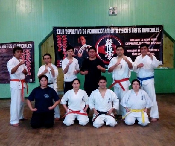 El Karate  Kyokushin sigue con  sus entrenamientos en Achao