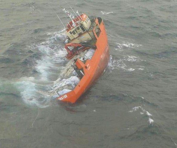 Buque pesquero se hundió en el Golfo Corcovado: los tripulantes fueron rescatados