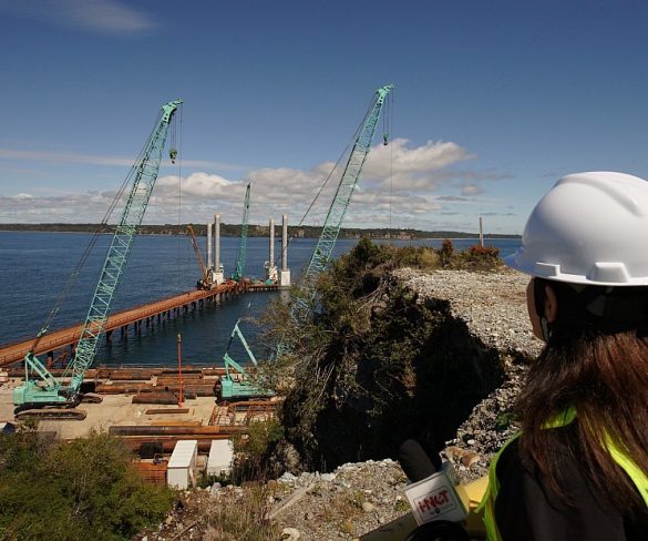 Confirman inicio de obras del puente Chacao para fines de este año