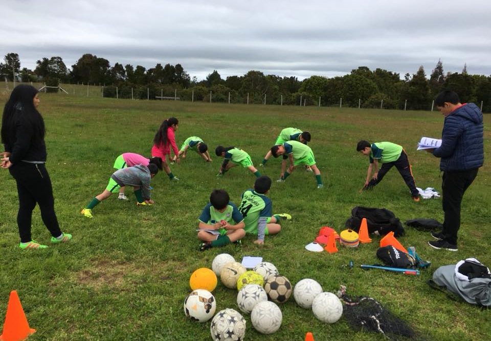 Escuela de Fútbol Isla Quinchao continua  con sus intensos entrenamientos