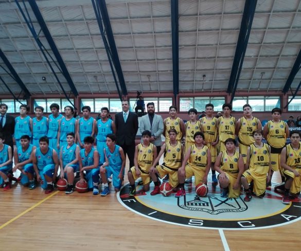 Comienza la Liga Saesa de Basketbol,en el Gimnasio Municipal de Achao